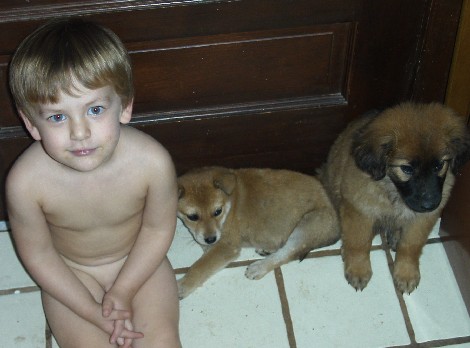 photo of Alex and puppies